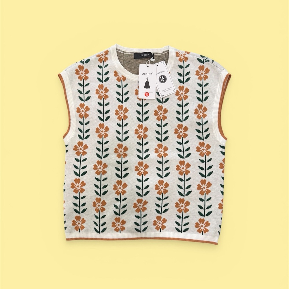 Sleeveless Floral Knit Top - White and Orange by Zessica